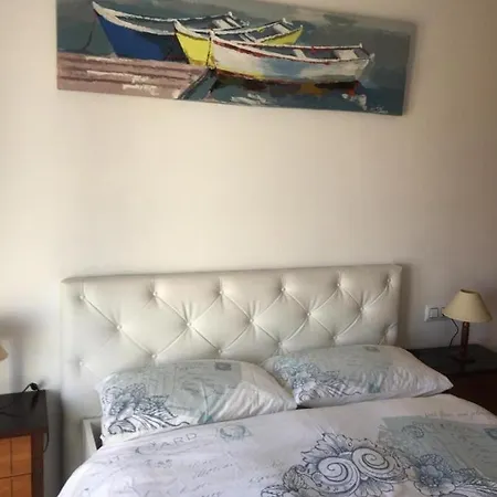 Stunning 1-Bed Apartment In Caleta Fuste *